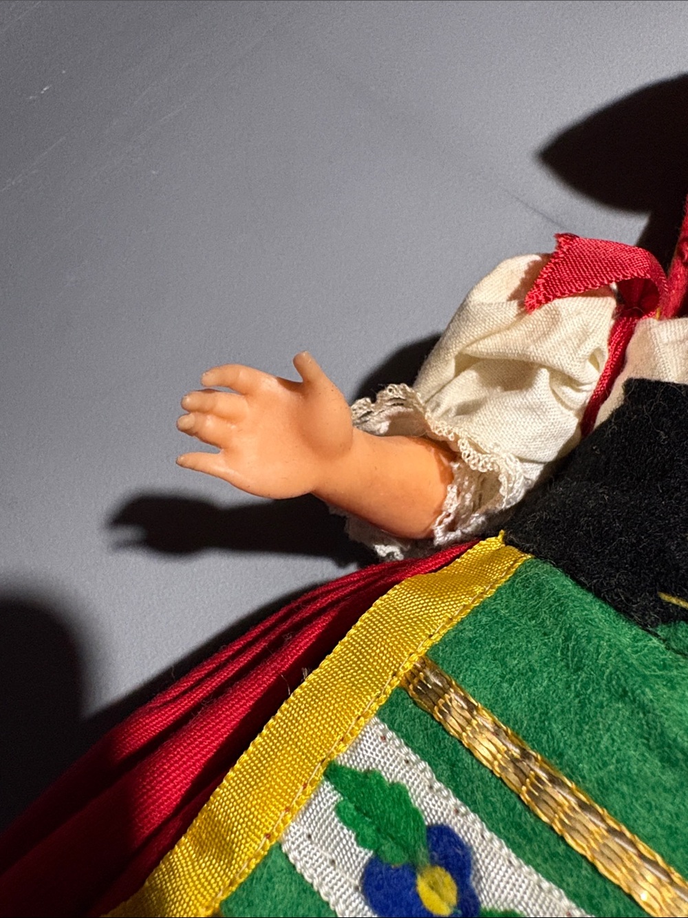 Vintage Roma Italy Doll - Picture 9 of 9